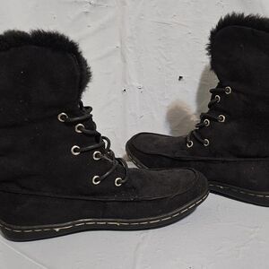 Bamboo Women's Black Fur-Lined Boots 7.5